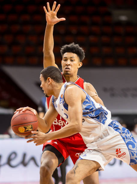 活塞后的表 活塞后的表