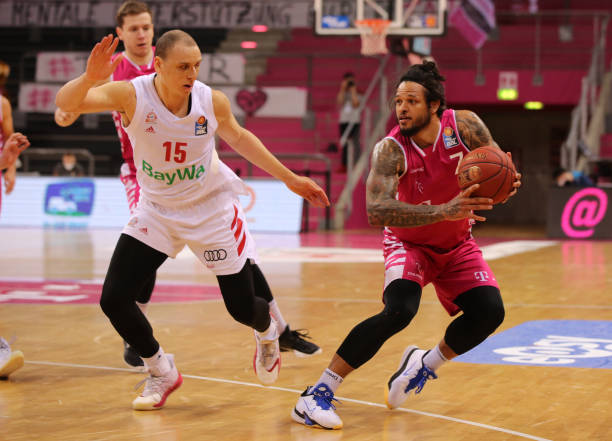 在这场晋级 在这场晋级